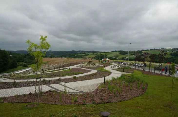 Park Zdrojowy w Ciężkowicach