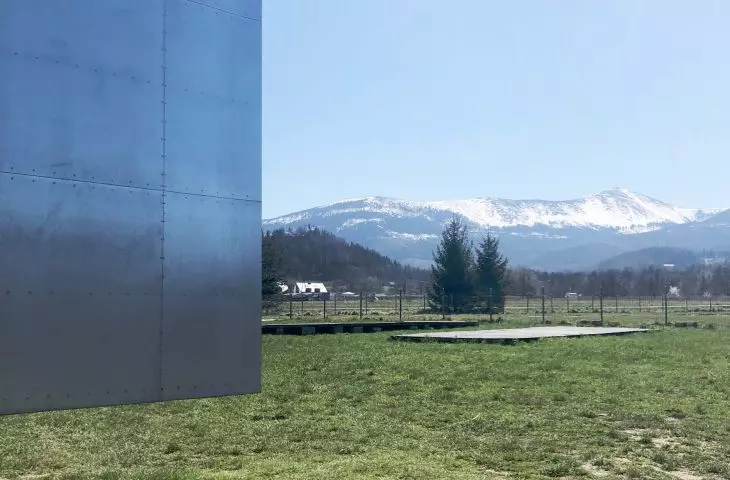 mobile hotel