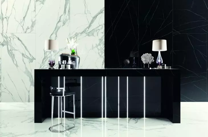 kolekcje Specchio Carrara i Black Pulpis