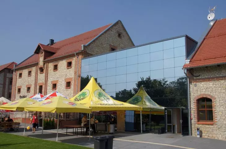 elewacje szklane