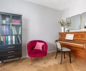 Gabinet z zabytkowym pianinem