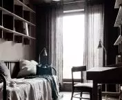 Monochromatic cabinet