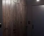 Wabi-sabi apartment, hallway