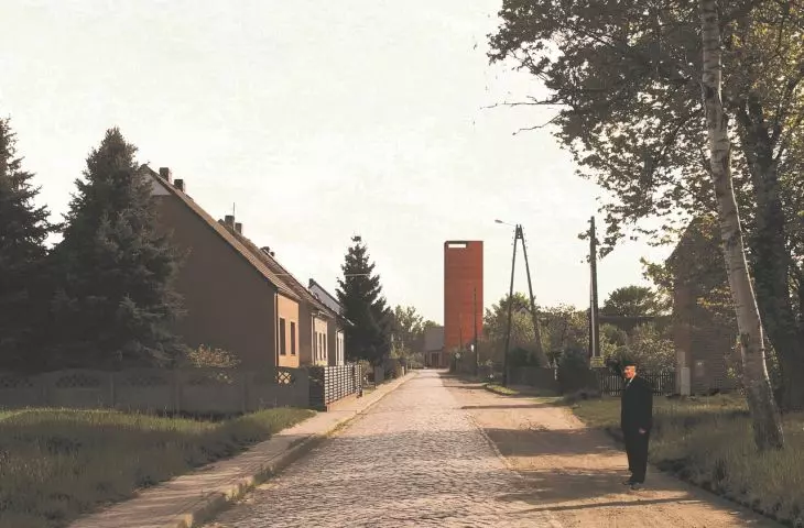The main road leading to the village of Połęcko