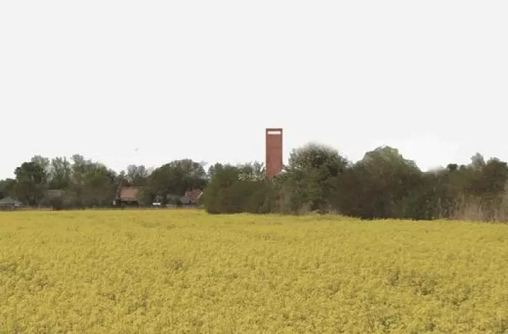 Trouble TSO tower with a panorama of the village.