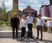 na zdjęciu: prezydentka Łodzi Hanna Zdanowska, przedstawiciele pracowni medusa group oraz inwestora, firmy Echo Investment