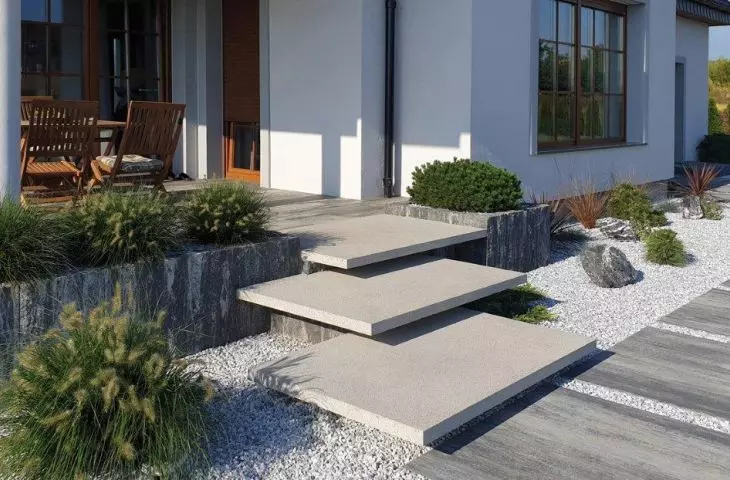 Bruk-Bet stairs