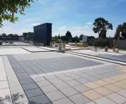 nawierzchnia z kostek brukowych