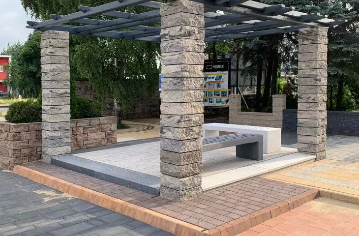elementy małej architektury