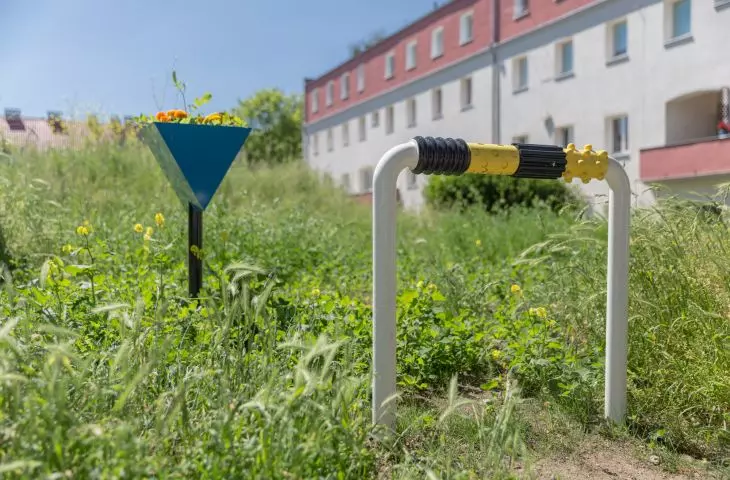 Installation on St. Lawrence Hill in Gdynia: ready-made urban furniture