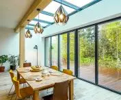 The interior is at a comfortable temperature regardless of the season and the changing weather