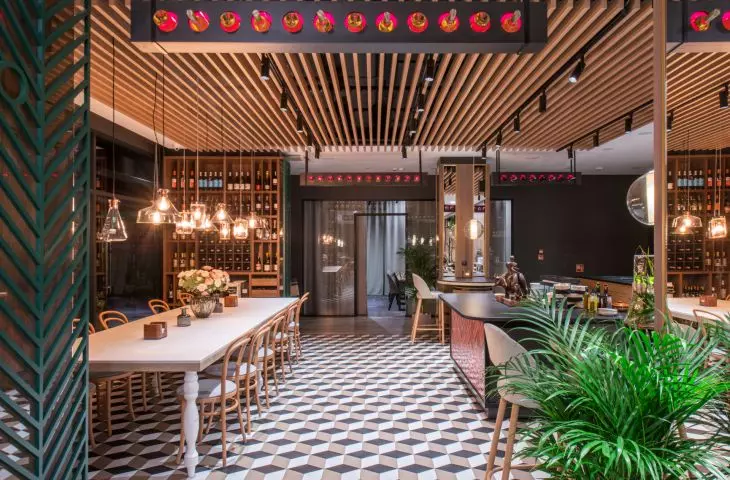 wnętrze restauracji w hotelu Ibis Styles