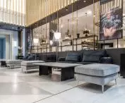 lobby w hotelu Radisson Blu, Praga