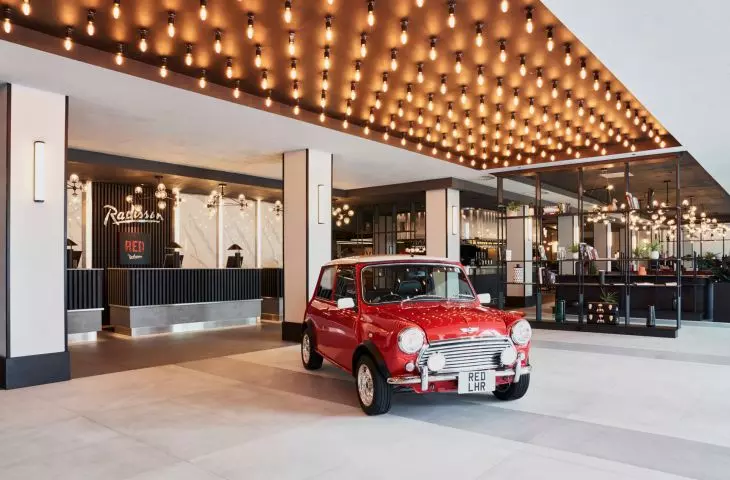 Radisson RED na lotnisku Heathrow w Londynie