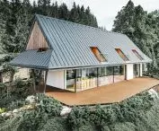House in the Tatra Mountains refers to wooden architecture