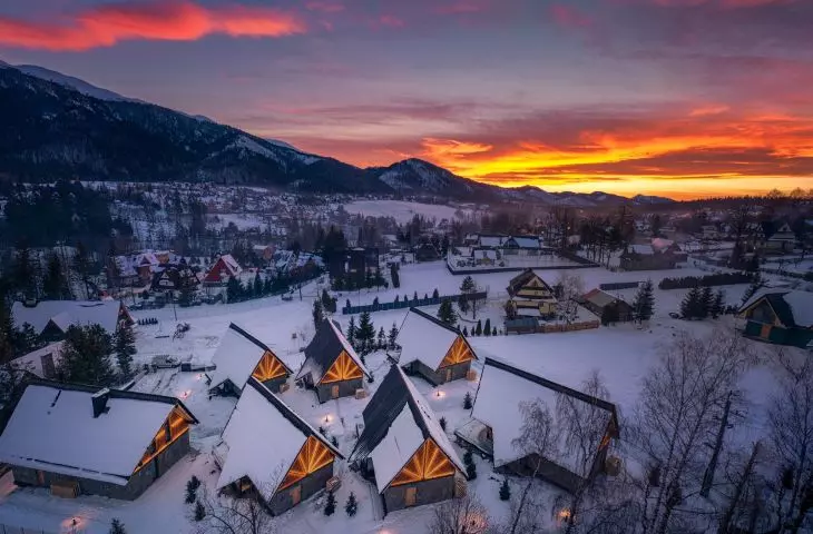 Settlement in Koscielisko, sunset 