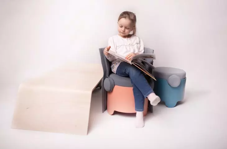 The entire collection of SPILO furniture