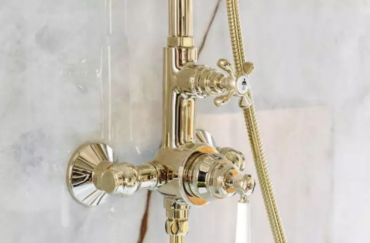 hotel bathroom