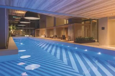 Hotel V House