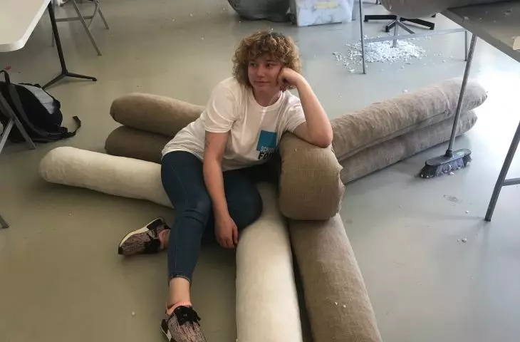 Daria Bovtoniuk and her seats