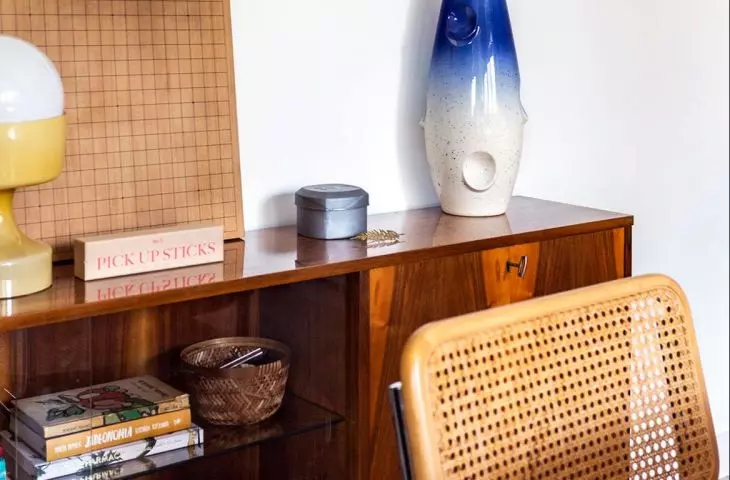 the cohesive whole is maintained in bright, warm colors and natural materials