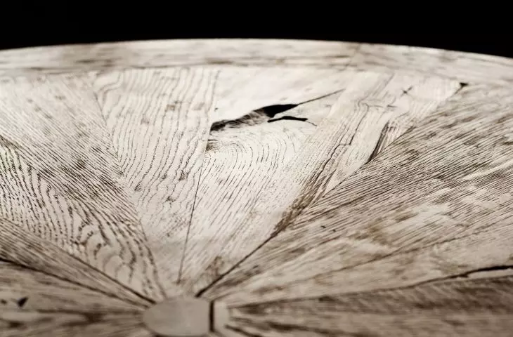 Living room table detail