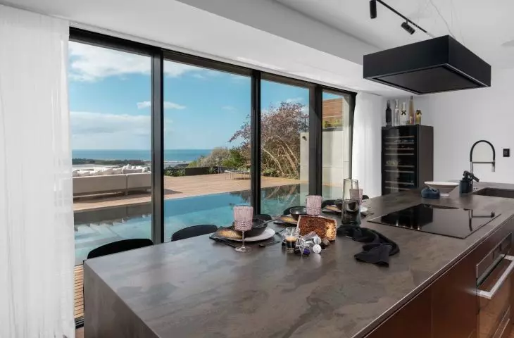 Dekton Radium sintered kitchen island