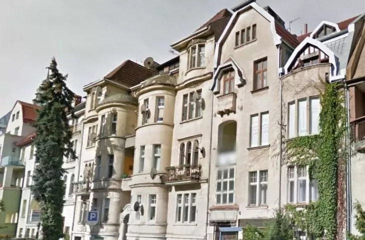 Kamienica przy ulicy 20 stycznia 1920 roku (zdjęcie archiwalne)