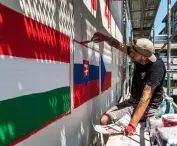 Mural na 30-lecie V4 w Pradze w trakcie powstawania 