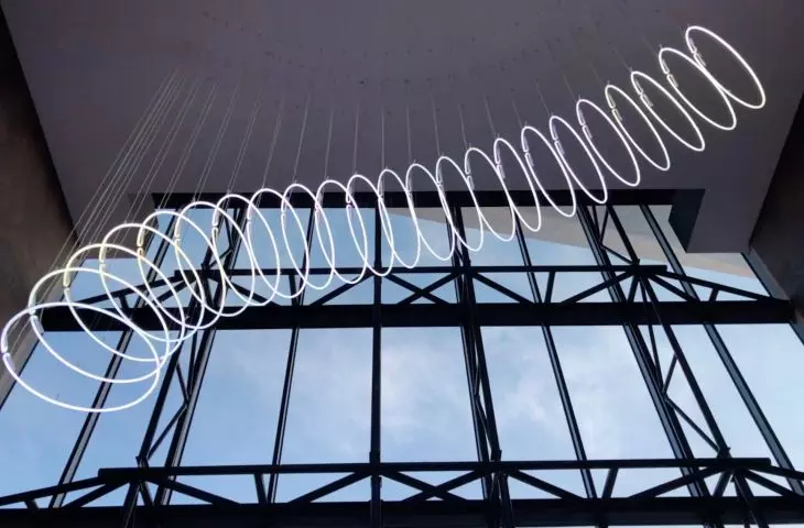 light installation V = s_t, New Station, Pruszkow