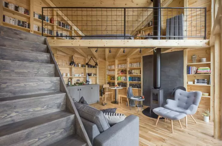 Bookworm Cabin, wnętrze