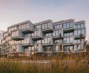 apartamentowiec przy ulicy Potockiej w Warszawie