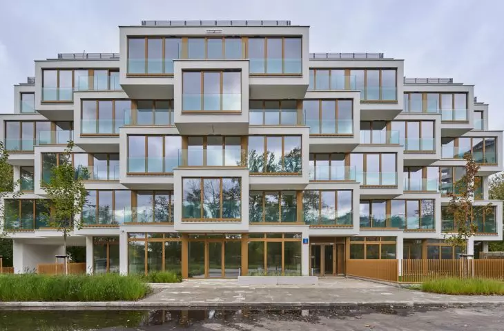apartamentowiec przy ulicy Potockiej w Warszawie