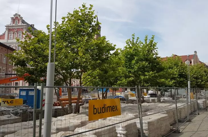 Kolegiacki Square in Poznań - reconstruction according to the competition design by Urbantech studio