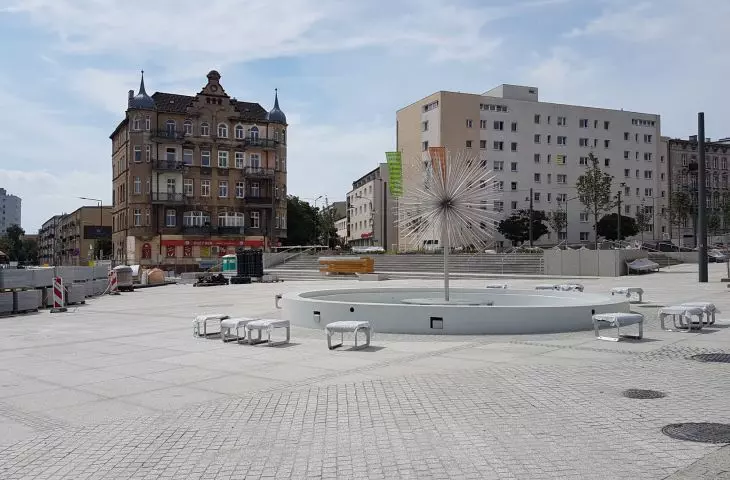 Lazarski Market in Poznan - reconstruction according to design by APA Jacek Bulat