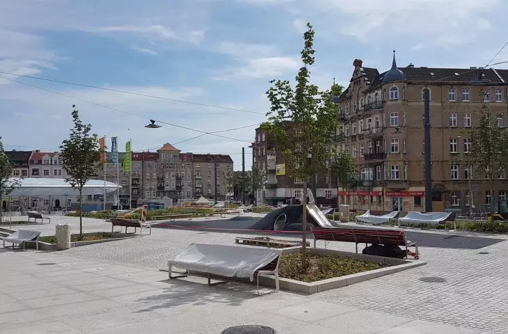 Lazarski Market in Poznan - reconstruction according to design by APA Jacek Bulat