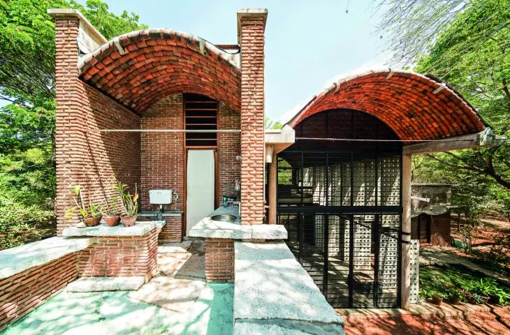 Wall House was completed in 2000, a decade after the architect's first project in Auroville - Hut Petite Ferme