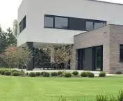 Matching House, overhanging