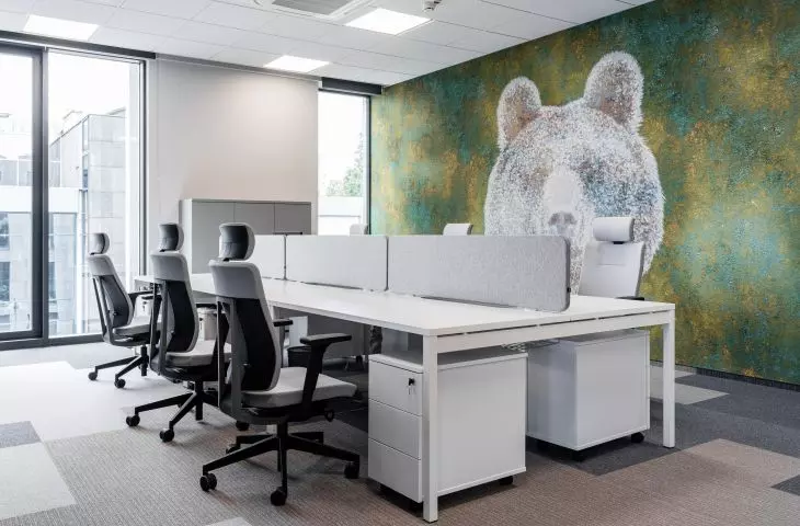 Murals with Polish animals