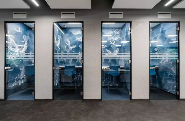 Space for individual work kept in blue colors