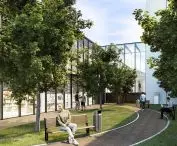 Projekt rozbudowy i adaptacji uczelni PWSIP, plac wejściowy