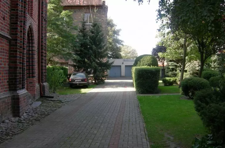 Północna strona kościoła NMP