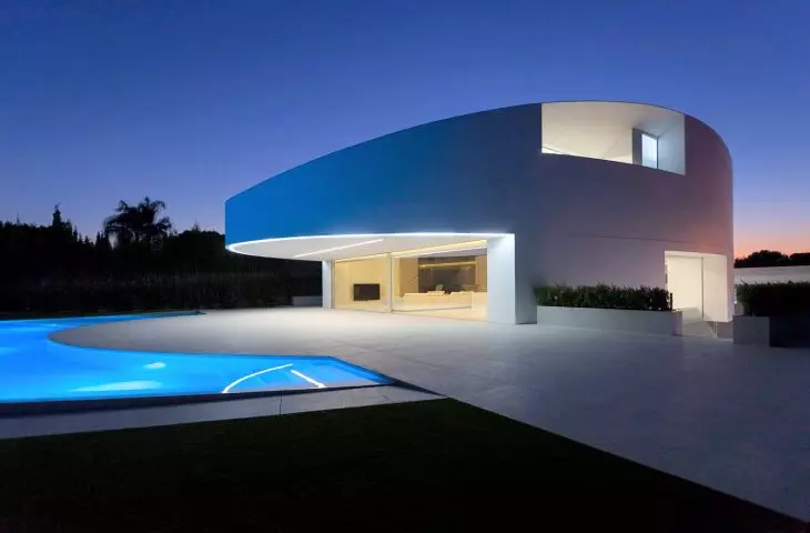 design by Fran Silvestre Arquitectos