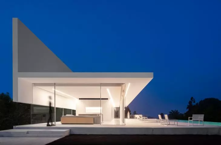 design by Fran Silvestre Arquitectos