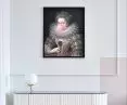 portret Damy z gumą balonową nad komodą