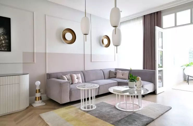 przestronny salon