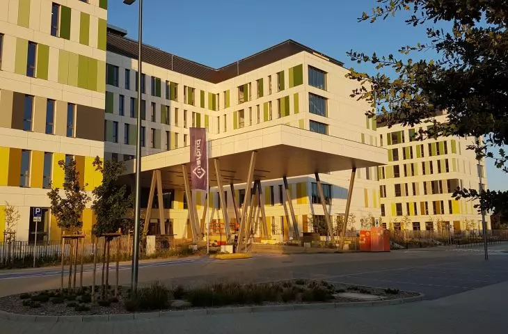 Wielkopolska Children's Health Center at Wrzoska Street in Poznań 