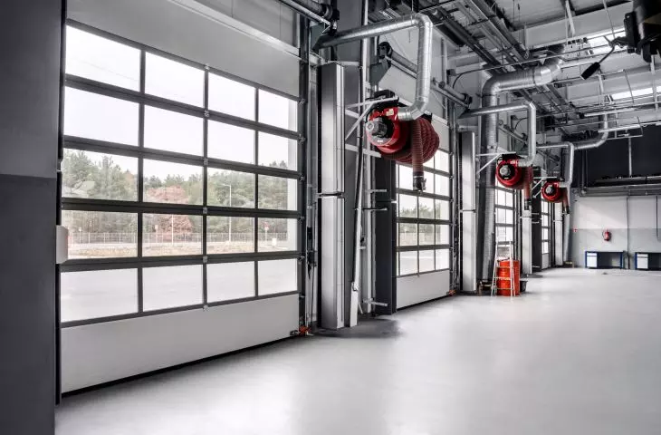 MacroTherm industrial gate