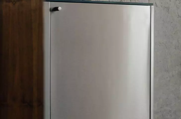 Detal szafki, odbicie
