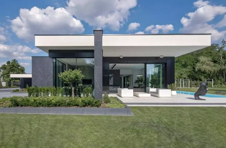 RE: PERFECT HOUSE, zoning.